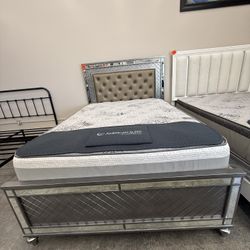 QUEEN BED FRAME 