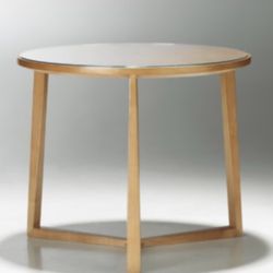 Bernhardt Curio side table