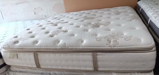 King Size Mattress (Colchon King Size)
