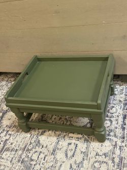 Small Green Table/Stand