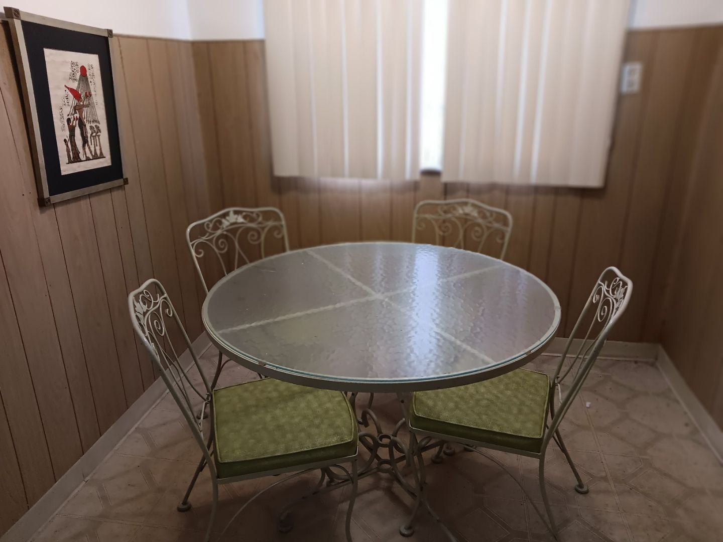 Retro Breakfast nook table