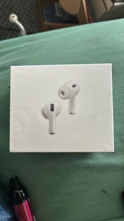 NEW AIRPOD PRO 3 usb-c charging port SEALED!!!