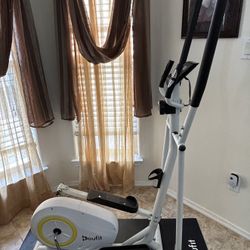 Doufit EM-01 Elliptical Machine