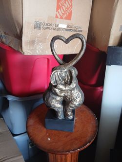 Elephant making Heart figuring