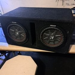 2 10' Kicker Comp R In A Ported Box