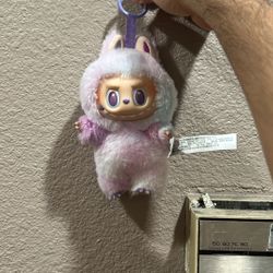 Labubu 