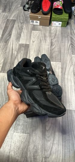 New balance shoes