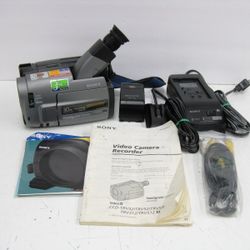 Sony Handycam Camcorder CCD-TRV32 Video 8 Camera