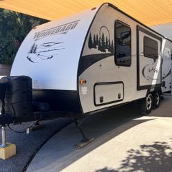 2018 Winnebago Micro-Mini 2108DS With Slide