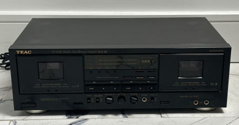 TEAC W-530R DOUBLE CASSETTE DECK BLACK NOT WORKING PROPERLY 