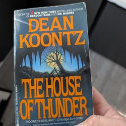 The House Of Thunder - Dean Koontz