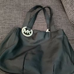 Michael Kors Leather Handbag 