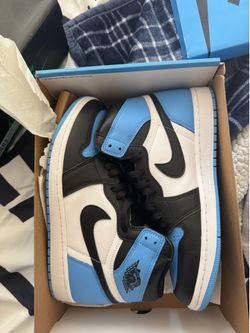 $1 Jordan 1 Retro High OG UNC Toe
