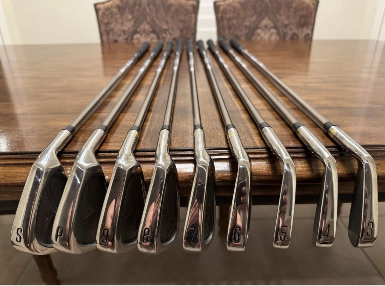 Crown Royal Iron Set 3-PW SW OS Series II w/Recoil ESX 460 Graphite Reg Flex RH