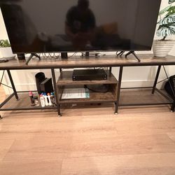 TV stand for tv up to 65’
