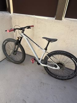 Giant Fathom 2 Hardtail Mountain Bike