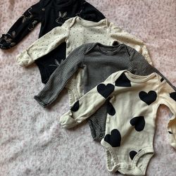 4 carters body suits newborn