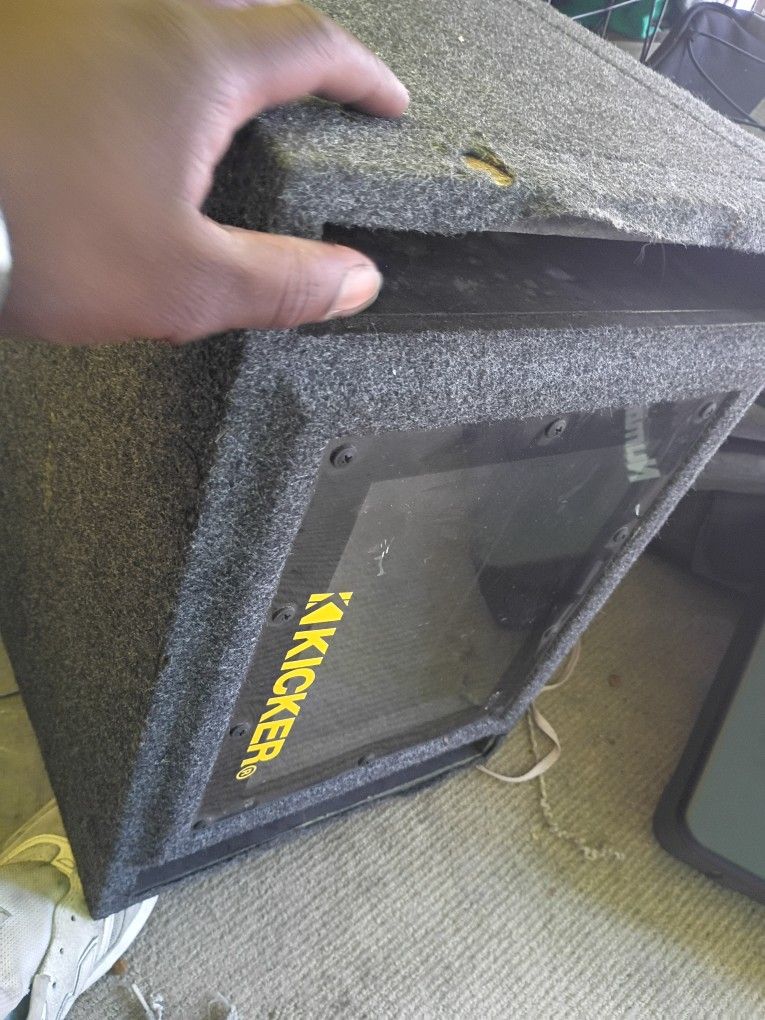 Kicker 12" Sub And Box!!;Must Go Today!!