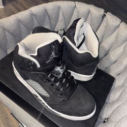 Jordan 5 Retro Moonlight