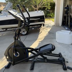 Nautilus E616 Elliptical $450 OBO 