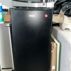 Galanz Mini Fridge