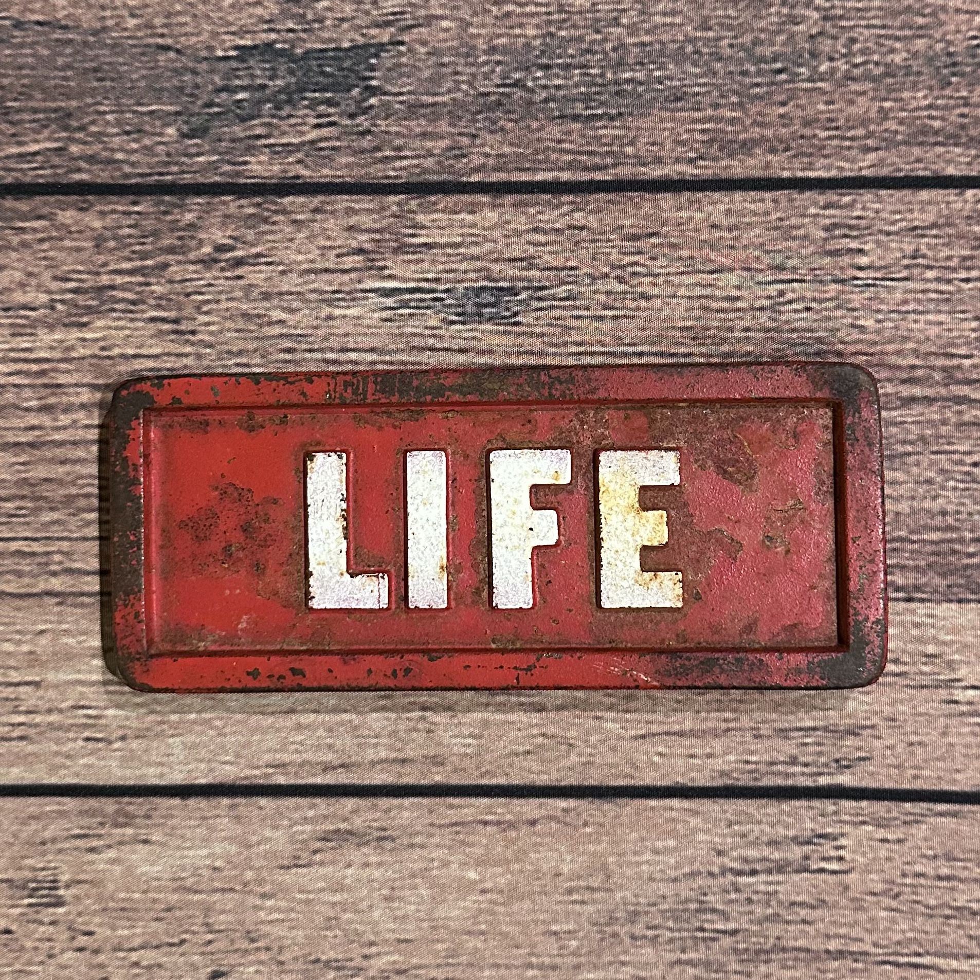 Rare Vintage LIFE Magazine Cast Iron Newsstand Newspaper Paperweight from 1940’s