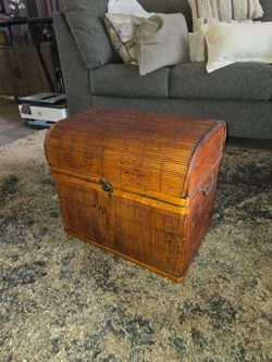 Bamboo chest