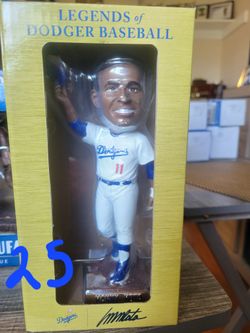 Manny Mota Dodgers Bobblehead