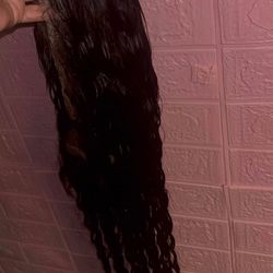 Used 30” deep wave wig