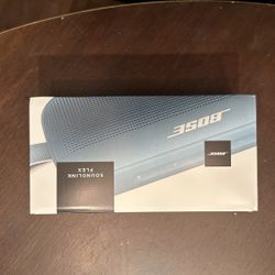 NIB Bose Soundlink flex