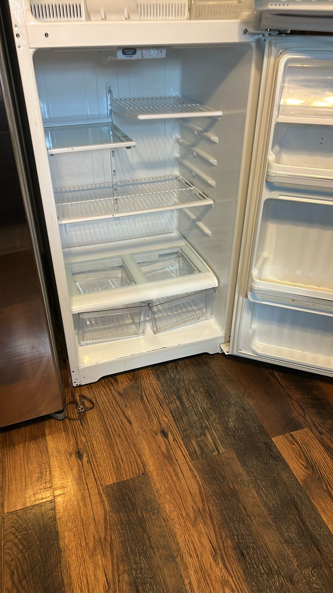 Refrigerator White
