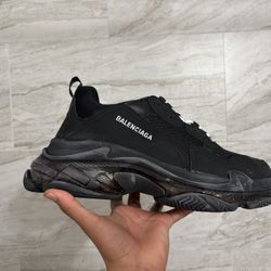Balenci Triple S