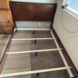 Queen Wood Bed frame