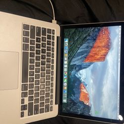 MacBook Pro 13”