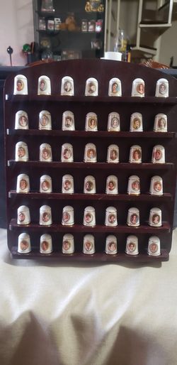 42 First ladies thimbles