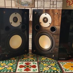 Fluance XLBP Speaker Pair