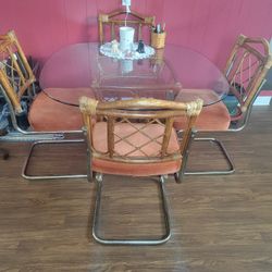 Table And Chairs 