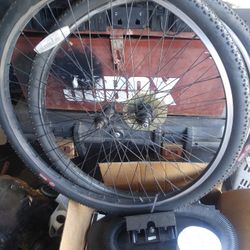 700x40 26" Rims And Tires