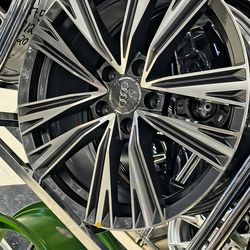 ​18-Inch Machined Face Mesh Rims (5x112) – High-contrast, custom look.