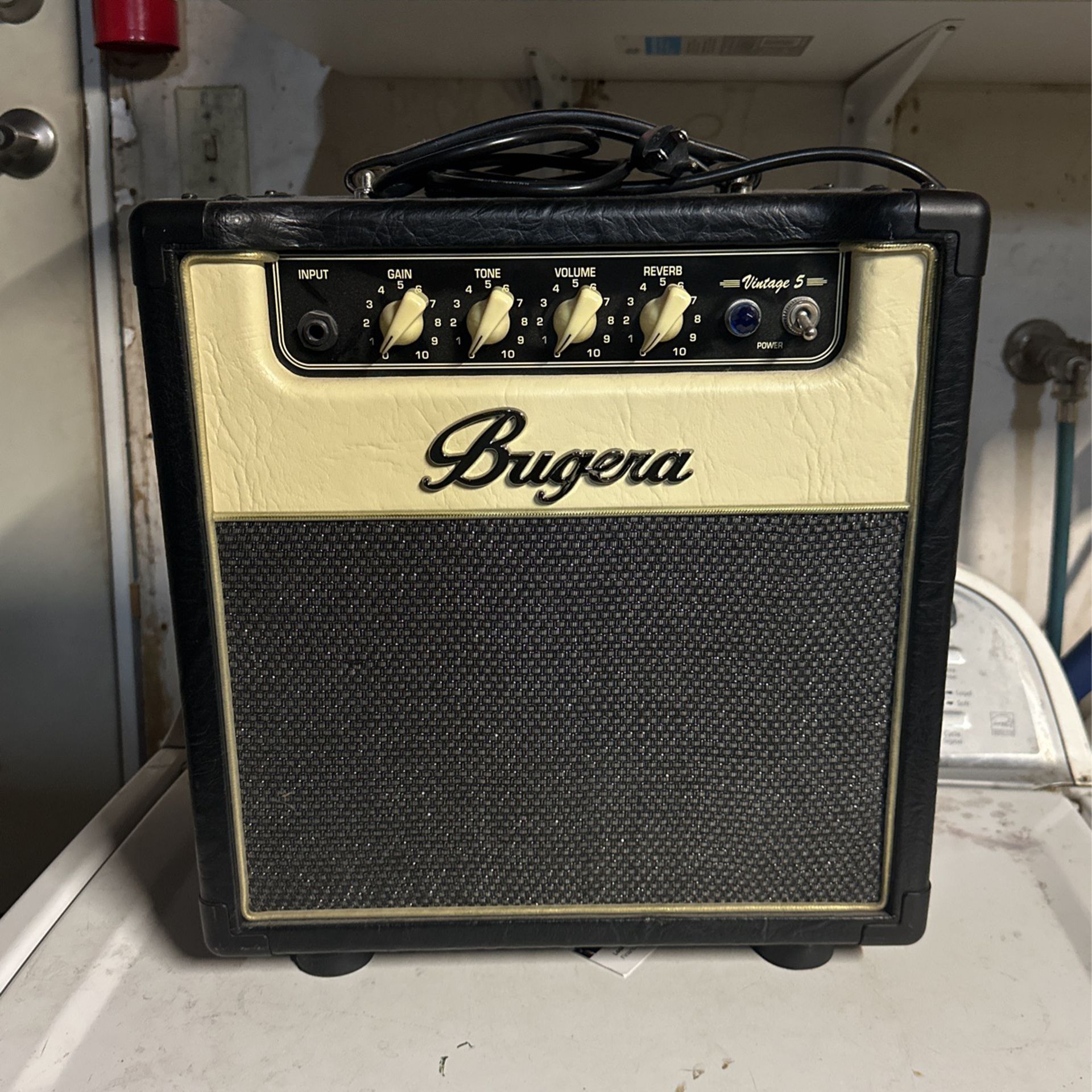 Bugera Vintage 5 V5 Guitar Amp 