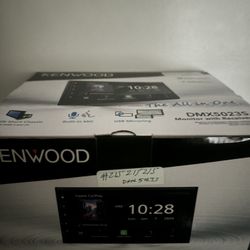 Kenwood Car Play Radio 