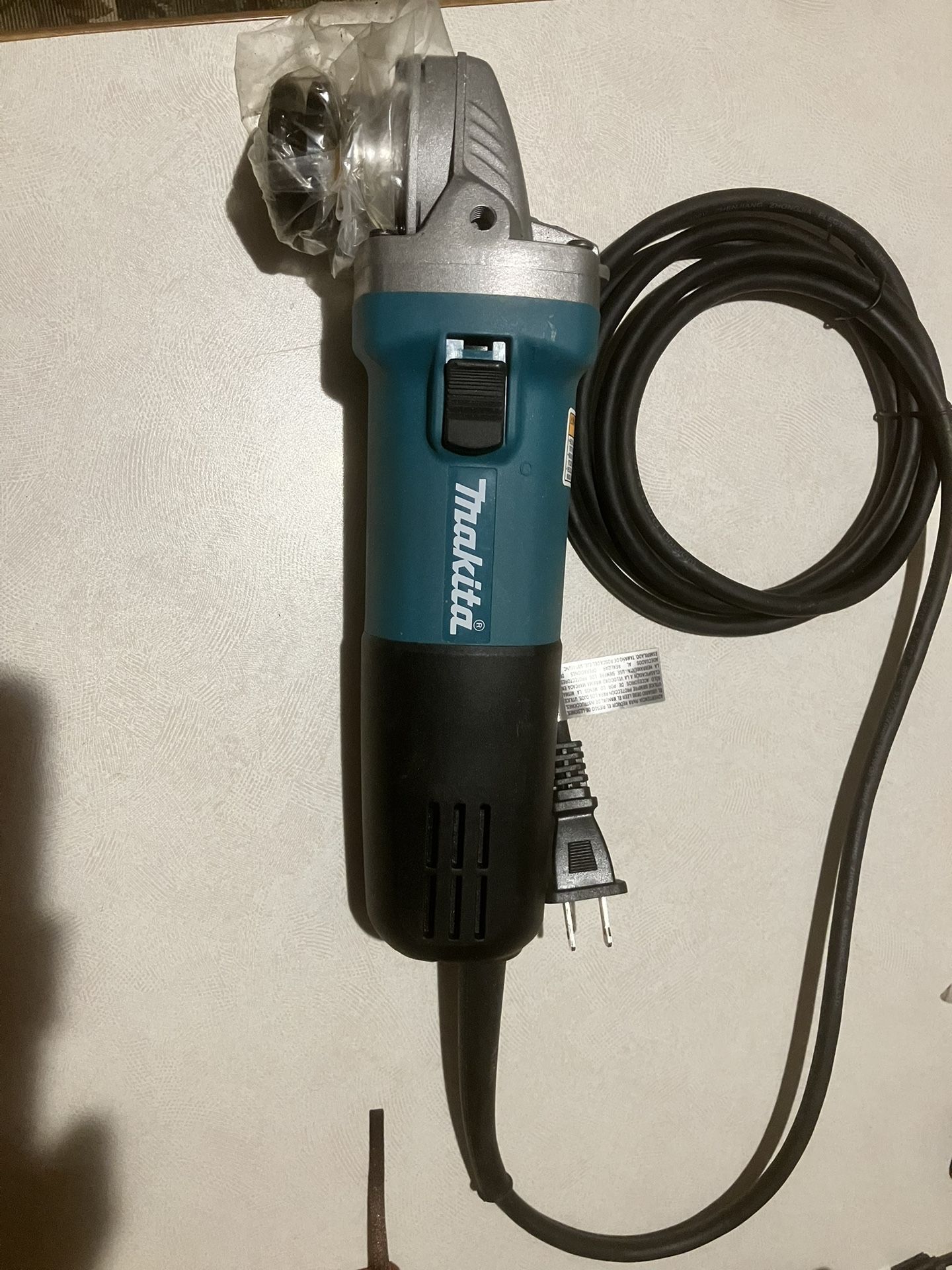Makita Corded Grinder