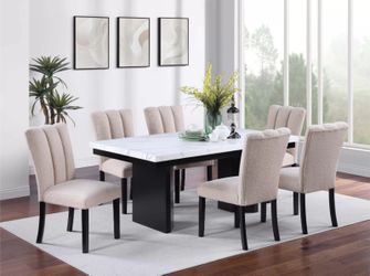 ****DINING**** 7 Piece Set