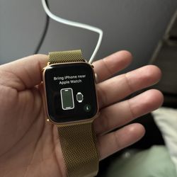 Apple Watch Series 5