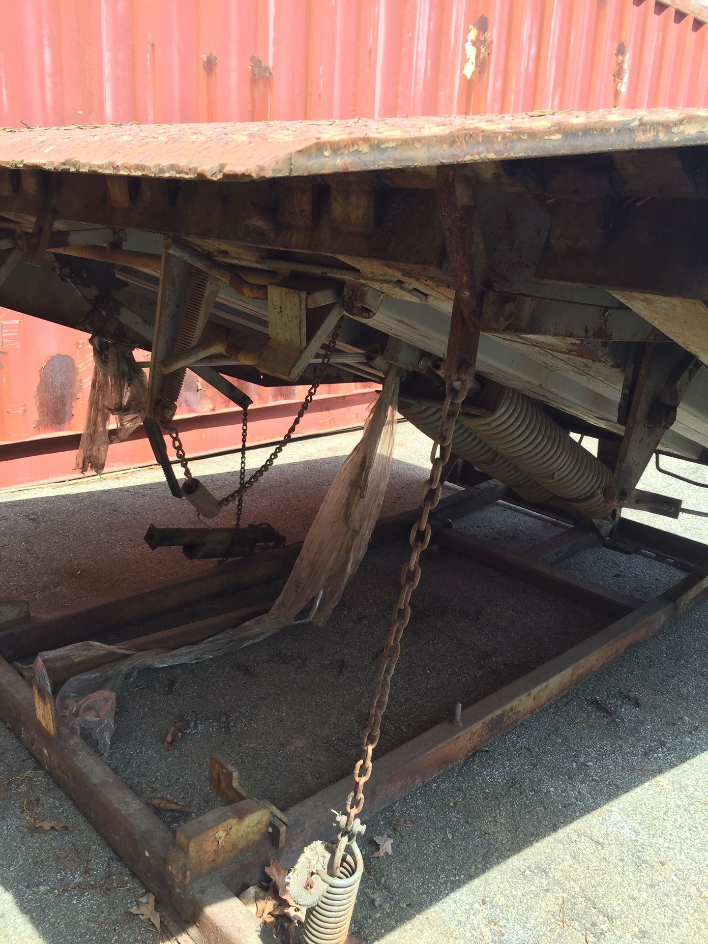 Dock plate