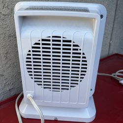 Portable Space Heater w/ Digital Display & Timer 