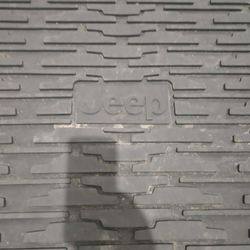 JEEP Grand Cherokee Rear Rubber Cargo Tray Liner Mat Used OEM MOPAR