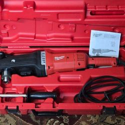 Milwaukee 13 Amp Electric 1/2 in. Super Hawg Hole Hawg Right Angle Drill. Like New No Low Offers/Trades, Pls.  Pick up in Burien Only Yes Available  