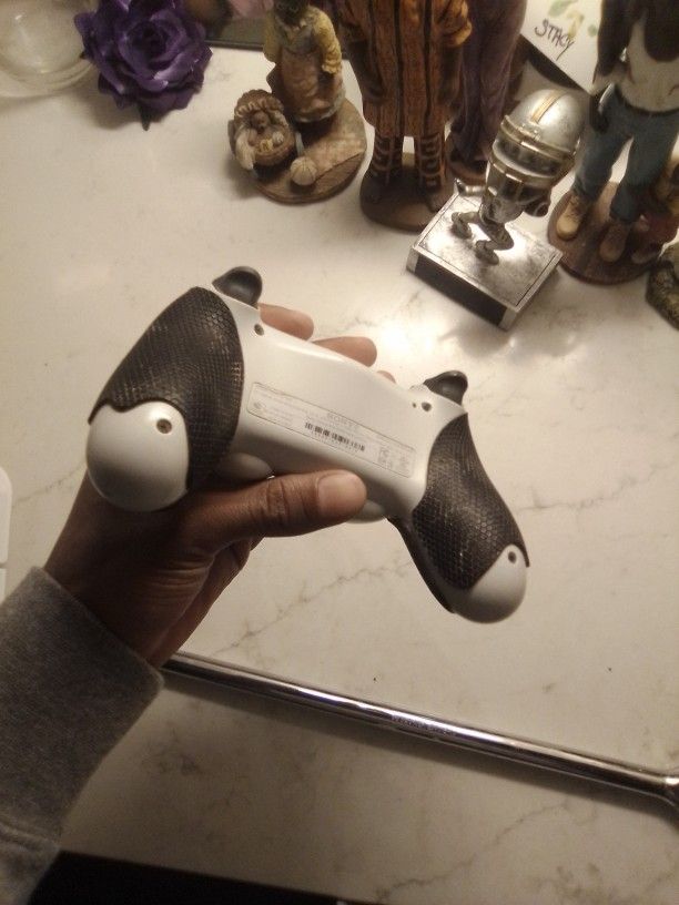 PS4 Controller