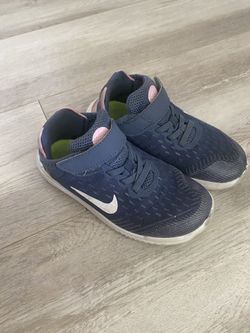 Nike toddler shoes